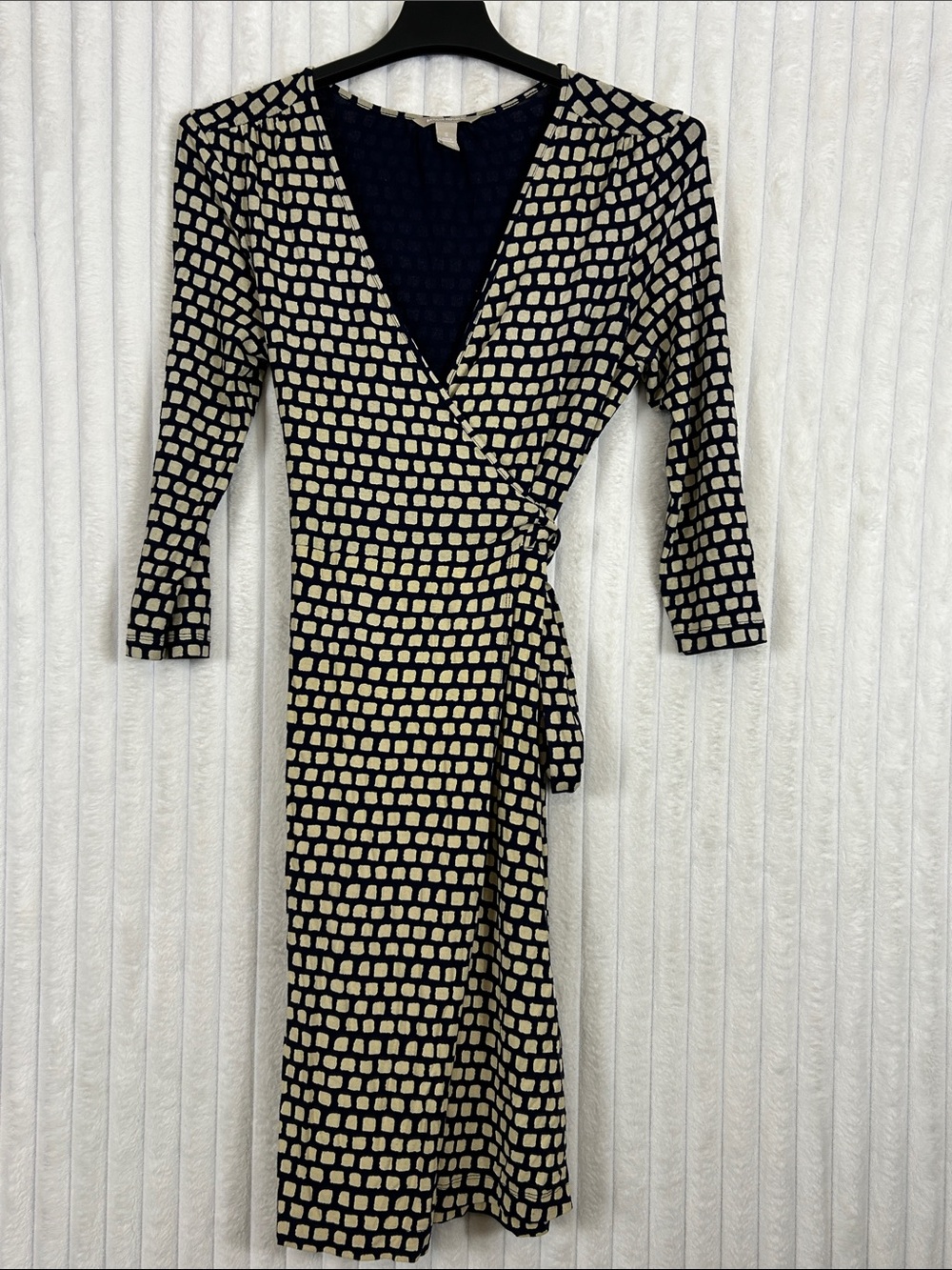 Banana Republic Navy and Cream Wrap Midi Dress sz S